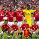 Prekvapivý hrnček Carabao Manchester United