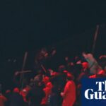 Prezident Čile odsudzuje „zjavnú nezodpovednosť“ po tom, čo násilie fanúšikov pozastavilo zápas Copa Sudamericana