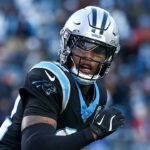 Raiders Safety Lonnie Johnson Jr. Prelomí kolíziu nohy s Maxx Crosby