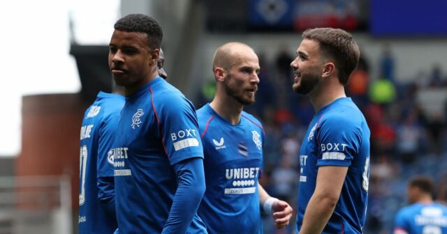 Rangers Celebrity odmieta hrať, keď ho supervízor v ňom upustí s eruptívnou deklaráciou | Futbal | Športová činnosť 

