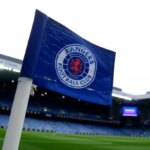 Rangers bol zničený smrťou fanúšika po lekárskej pohotovosti v zápase Dundee.