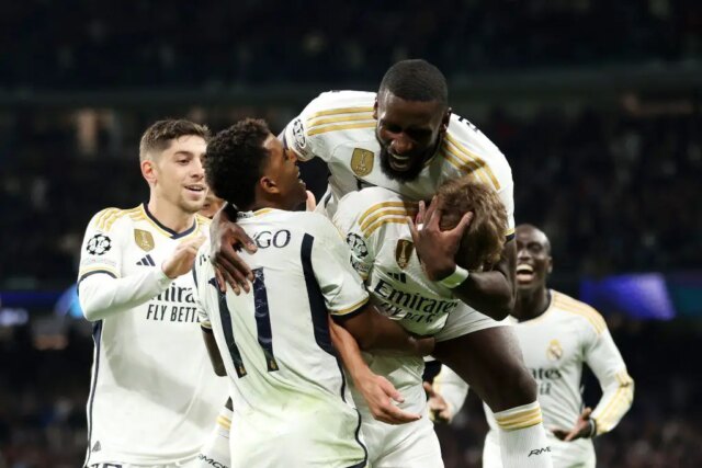Real Madrid, ktorý sa pozerá pozorne, zatiaľ čo Tottenham Eye sa pohybuje pre bývalých mladých Blancos

