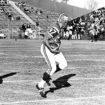 Rekordný prijímač Broncos Lionel Taylor zomrel vo veku 89 rokov
