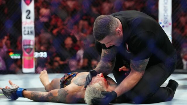 Renato Moicano sa obával na prelome Charlesa Oliveira pre UFC Rio

