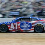 Ricky Stenhouse Jr van Nascar, aby vzdal hold Hulkovi Hoganovi vo Watkins Glen