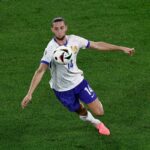 Roberto de Zerbi tlačí Adriena Rabiho smerom k Marseilleho výstupu po stretnutí s Jonathanom Roweom