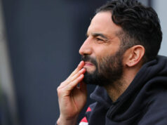 Man United sa dozvedel o hodnote 53 miliónov libier, keď sa Real Madrid pripojil k boju o zázračného hráča AZ v strede poľa Ruben Amorim dostal šancu muža Mana Utds 2026/27, ale je tu úlovok