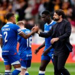 James Tavernier a Russell Martin nemôžu skryť svoje sklamania po tom, čo Rangers mal 1-1 remízu v Fir Parku