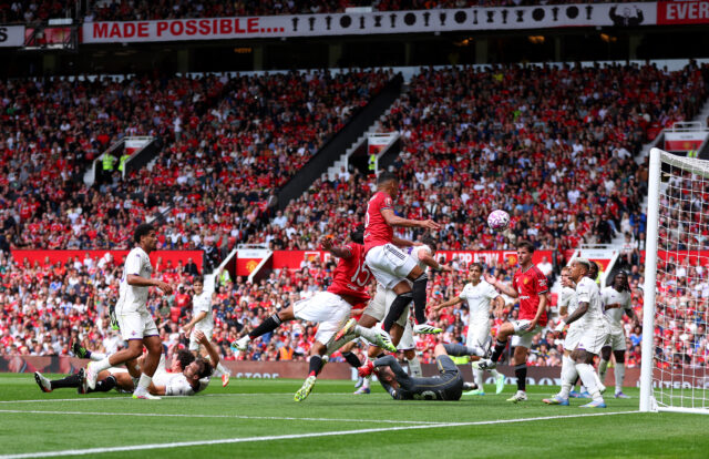 � �Soshm Stunner, vlastný účel: Triller United-Fiorentina, Comuzzzo Off❌