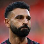Salah kritizuje Uefov poctu „palestínskej Pele“, hovorí, že odhalí podrobnosti o jeho smrti