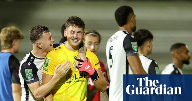Sam Long Heroes pomáhajú Bromley Shock Ipswich v karaboch Cup Tanties | Šálka Carabao

