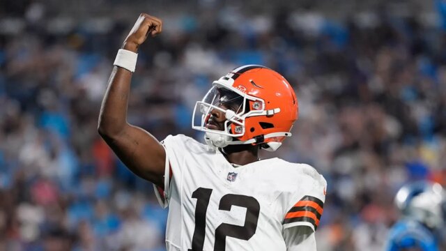Shedeur Sanders dostáva LeBrona Jamesa -Komparison po zápase Browns

