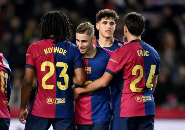 Sledujte: Dve hviezdy z Barcelona Vlak preč od tímu Hansi Flick

