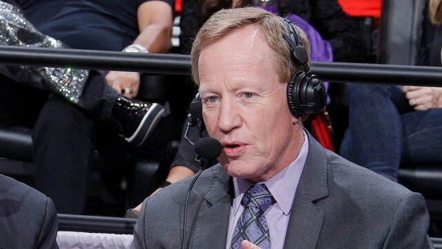 Správy NBA: Bývalí králi -Broadcaster Grant Nepear sa pri streľbe otvára

