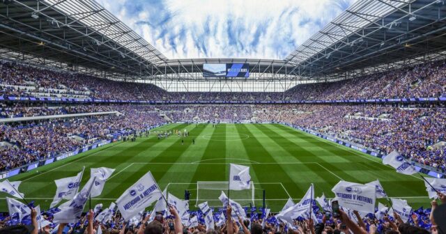 Stúpenci Evertonu dym na „priameho neporiadku“ v úplne novej aréne a potrebujú ₤ 190 Úhrady | Futbal | Športová činnosť 

