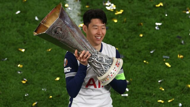 Syn Heung-Mine potvrdzuje, že opúšťa Tottenham Hotspur

