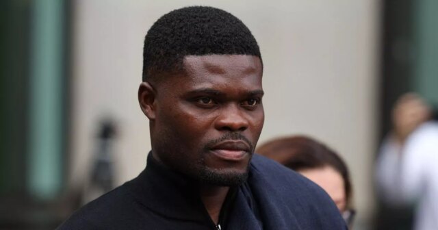 Thomas Partey, accusé de viol, signe pour Villarreal en tant que fans slam `` Darkest Day 'du Club'
