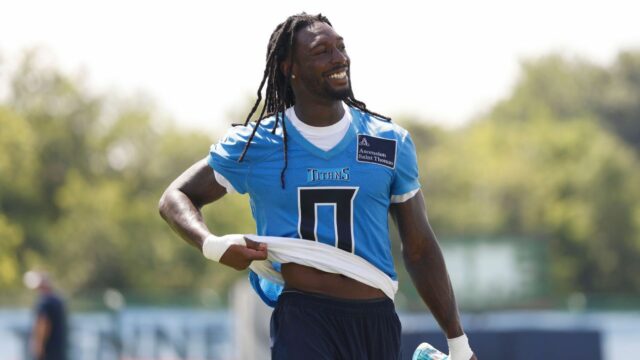 Titans 'Calvin Ridley: Suspension ma urobil „psychologicky silnejším“ 

