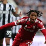 To je Liverpool's Rio ngumoha? Kam umiestňuje medzi najmladších gólov premiérovej organizácie?