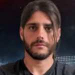Tridsaťročný futbalista zomrel pred svojím prvým tréningom v novom klube pred jeho matkou