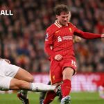 Trik Liverpool Celebrity chýba pre dnešný Newcastle Suit