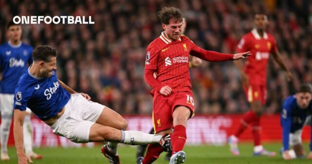 Trik Liverpool Celebrity chýba pre dnešný Newcastle Suit 

