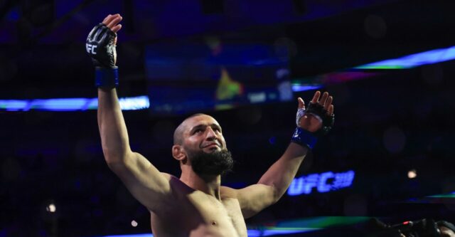 UFC 319: Khamzat Chimaev je nudný.



