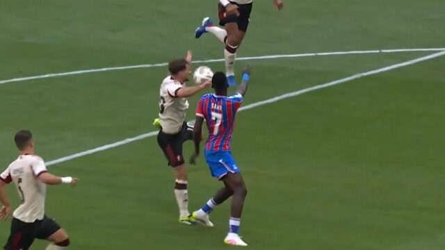 VAR Review: Prečo Mac Allister neuznal trest za hádzanú

