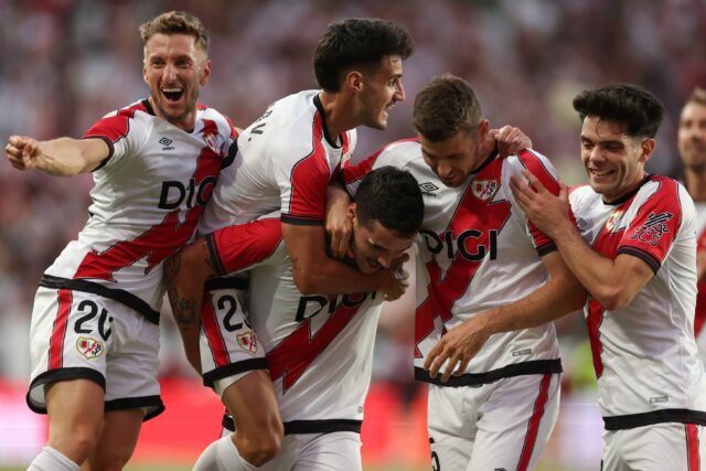 Vallecas Rocks ako Rayo Vallecano Bezpečné a bezpečné rozvoj organizácie stretnutí 

