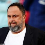Evangelos Marinakis sa verí, že obdivuje bývalého manažéra ligy, ktorý by mohol nahradiť Nuno Espirito Santo v Nottingham Forest