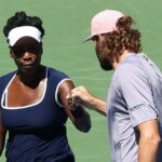 Venuša Williams sa vrátila na US Open, keď sa spojila s Reilly Opelkou pre zmiešané štvorhry