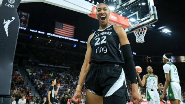 WNBA Ranging Power: ACES Oprava lode, búrka boja

