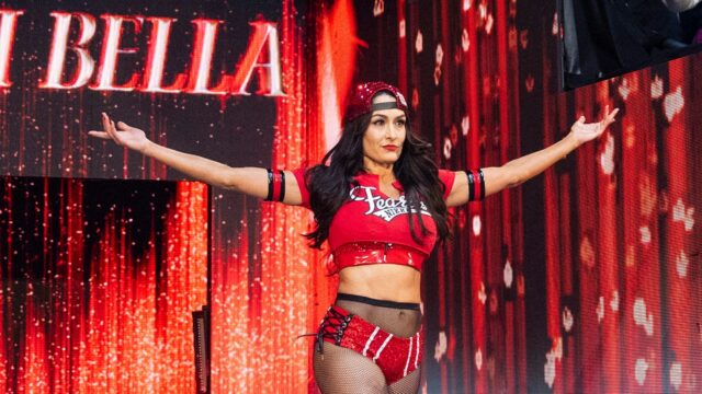 WWE -Star Nikki Bella hovorí

