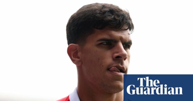 West Ham sa ponáhľa, aby podpísal záložníkov po ponukách Fernandes, Casado a Fernandes



