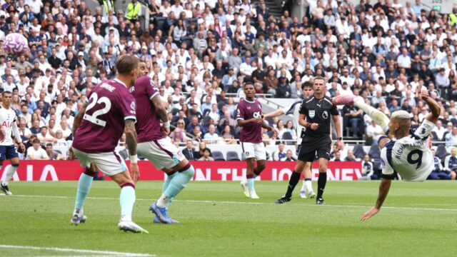 West Ham už vyzerá ako uchádzači o zostup



