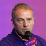 „Barcelona“ Boss Flicks “postoja Clean“ pre Deco, aby sa muž pripravil na hviezdu „veľkej ponuky“