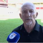 Holloway bol rozzúrený tým, čo sa stalo počas Swindonovej porážky na štadióne Bescot