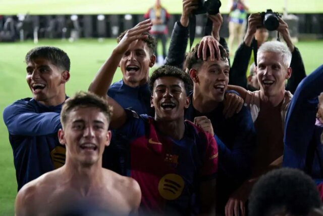 „Dni sú čísla“ - Barcelonská hviezda nastavená, aby zostala bez prvého čísla tímu tímu

