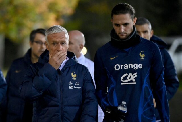„Jeho okolnosť musí byť v pondelok jasnejšia“ - Didier Deschamps na Adrien Rabiot France Add. 


