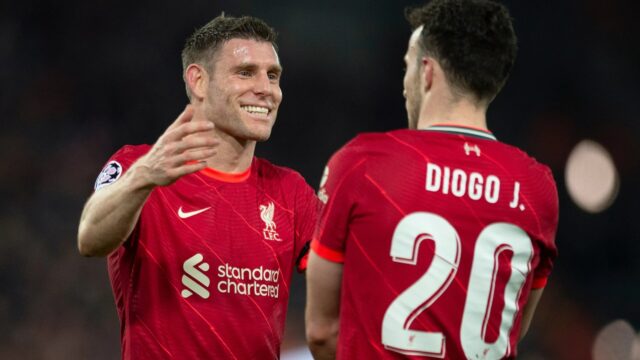 Milner poctil Jota po zmene košele na novú sezónu