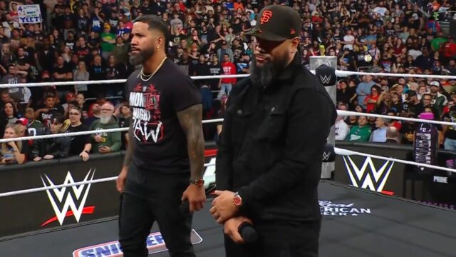 3 faktory Jimmy Uso môže zradiť Jey uso okamžite po stretnutí s WWE RAW 

