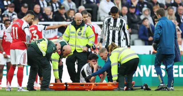 Adresa Newcastle Tino Livramento Poranenie po pretiahnutí ochrancu | Futbal | Športová aktivita 

