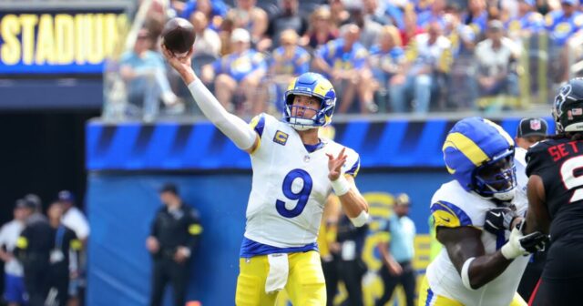 Aký negatívny späť? Matthew Stafford vedie Rams k víťazstvu v otváračnom období 

