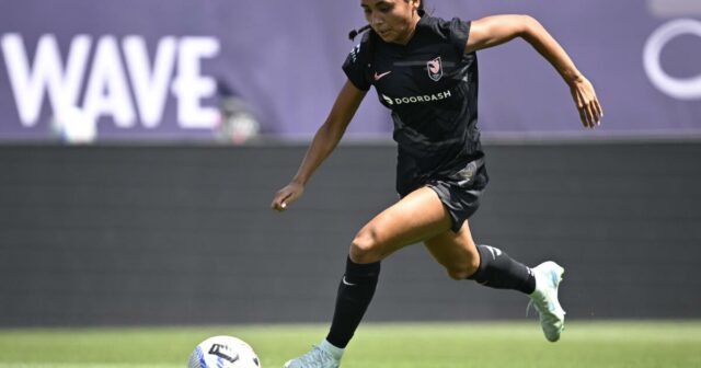 Angel City sa postarala o prevod Alyssa Thompson do Chelsea podivnou metódou 

