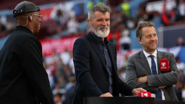 Anglicko, ktoré radil Roy Keane po tom, čo sa dostal pod „staré metódy“ v nezmyselnom kvalifikácii Globe Mug Kvalifikátor 

