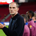 Anglicko sa objaví pod tuchel, napriek tomu sa určite vráti z hrnčeka Globe 's chvostmi medzi nohami “