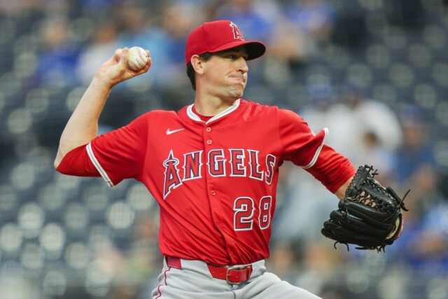 MLB: Los Angeles Angels v Kansas City Royals