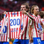 Atletico Madrid Win, Valencia Collapse, aby porazil
