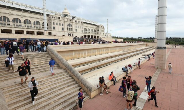 Hráči z barcelony pred tým, ako čelia skutočnému Sociedadovi