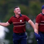 Rory McIlroy oslavuje svoje sobotné víťazstvo v deň ako žiadny iný na Ryder Cup